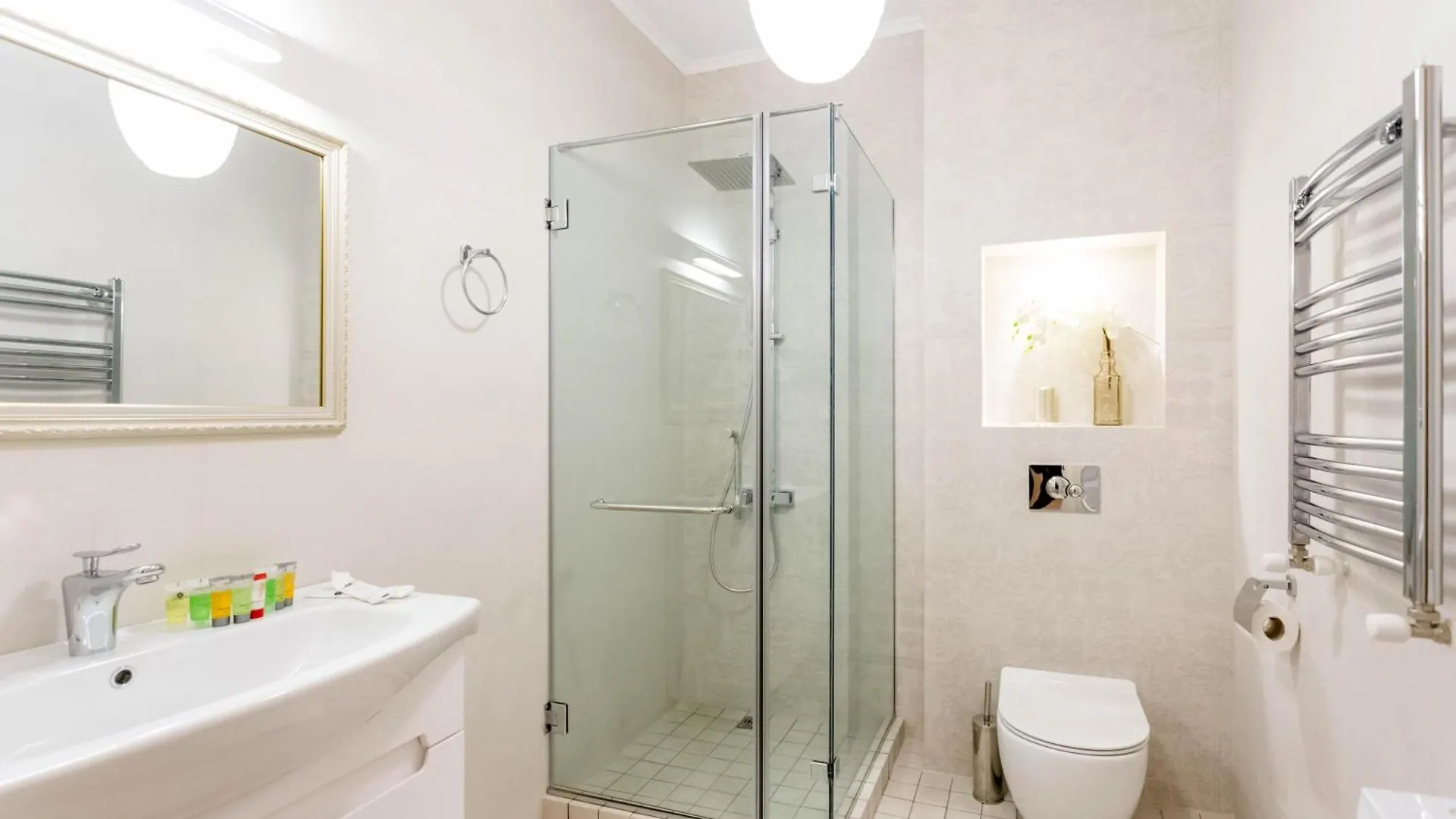 Liberty Deluxe 2025 Apartman Tbiliszi 0*,